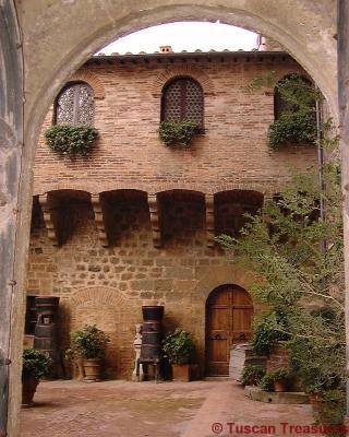 Castello Masaini near Pienza